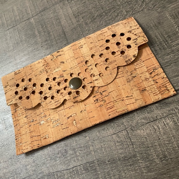 Handmade Boho Chic Cork Cutout Wallet O/S - Picture 2 of 5